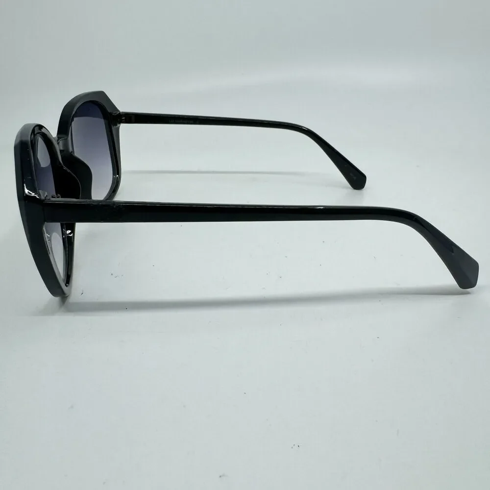 Liz Claiborne Vintage Black Sunglasses‎ Oval Full Rim Designer H11991